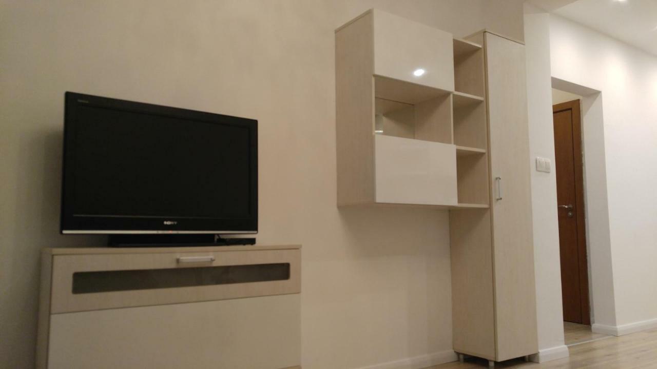 Modern Apartment Sofia Center Esterno foto