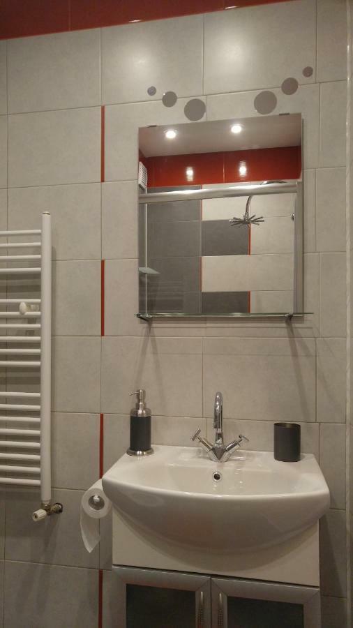 Modern Apartment Sofia Center Esterno foto